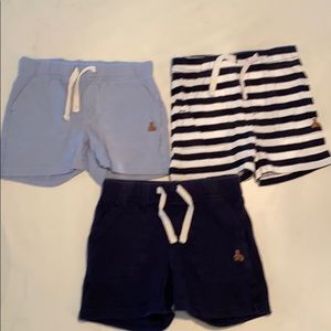 Gap baby boys 12-18 month shorts